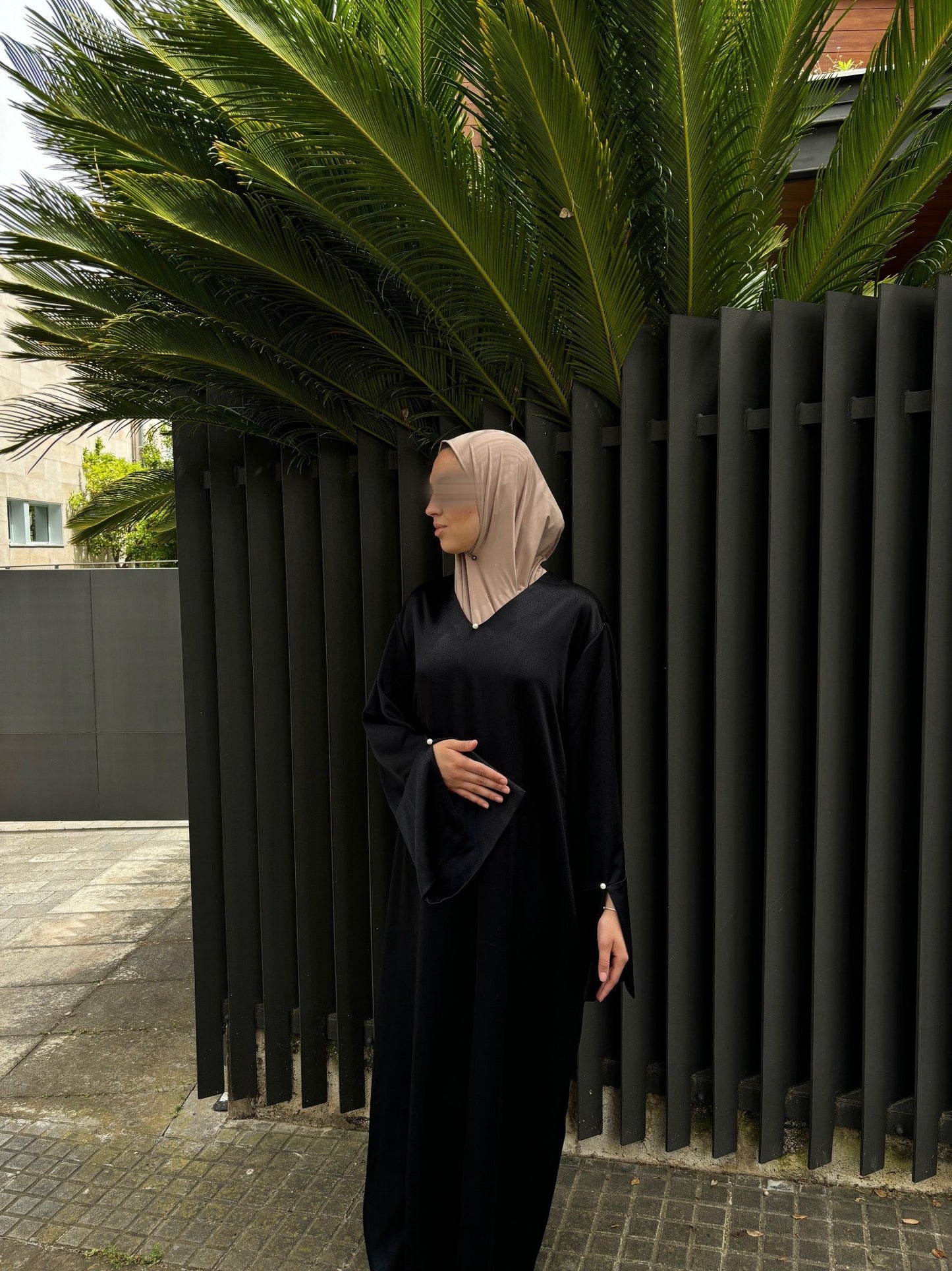 CLASSIC PEARL ABAYA
